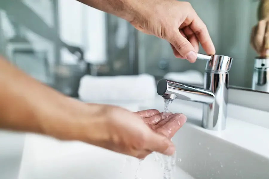 Ways to Save Water in the Bathroom